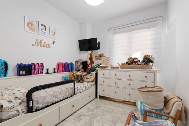 4 quarto Apartamento para venda em Nueva Andalucia, Marbella com piscina garagem - 349 000 € (Ref: 9354197)