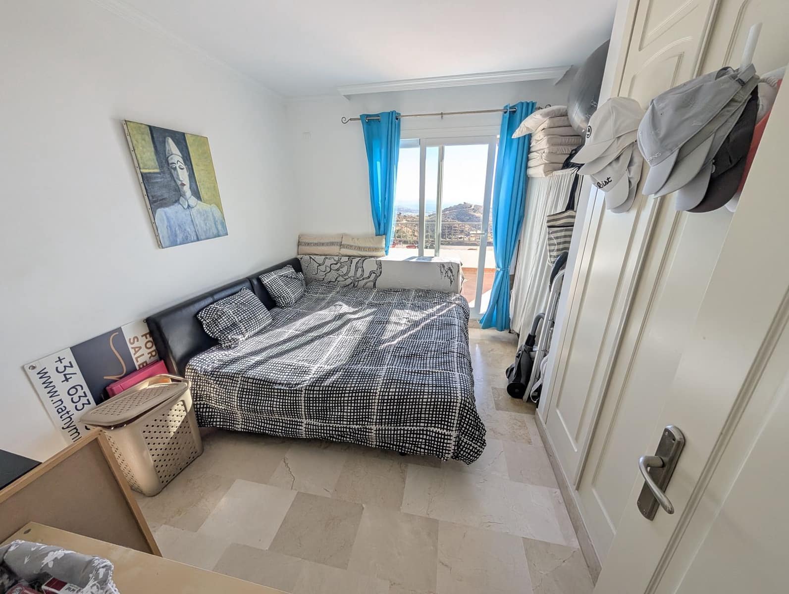 2 makuuhuone Kattohuoneisto myytävänä paikassa Calahonda mukana uima-altaan 
autotalli - 499 000 € (Ref: 9354225)