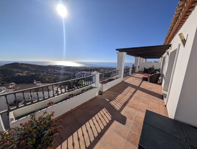 2 soveværelse Penthouse til salg i Calahonda, Mijas med swimmingpool garage - € 499.000 (Ref: 9354225)