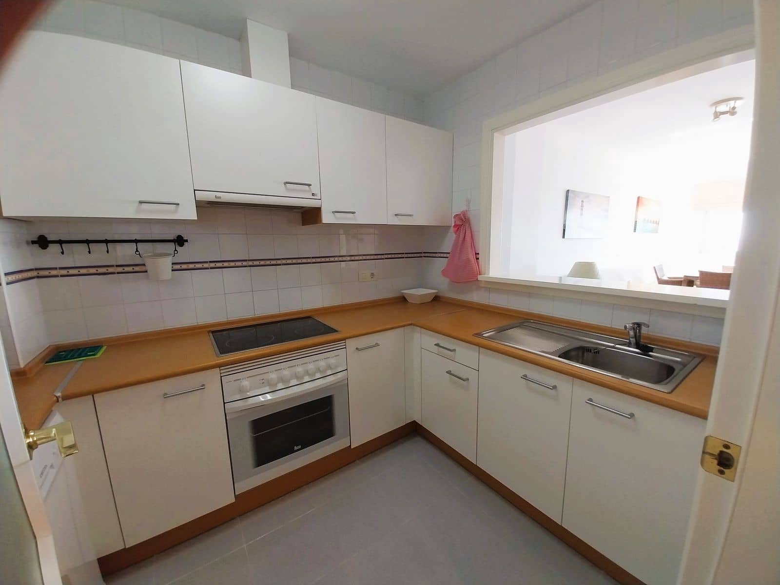 2 soverom Strandleiligheter til salgs i Calahonda med svømmebasseng garasje - € 730 000 (Ref: 9354494)