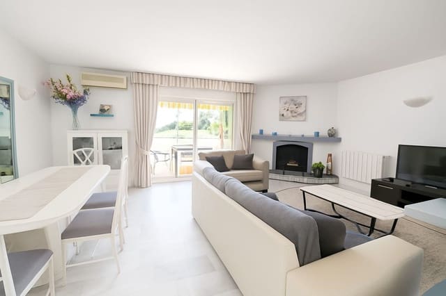 2 sypialnia Penthouse na sprzedaż w Calahonda, Mijas z basenem garażem - 349 000 € (Ref: 9360870)