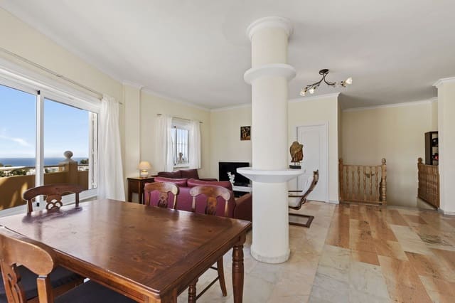 4 makuuhuone Huoneisto myytävänä paikassa Riviera del Sol, Mijas mukana uima-altaan 
autotalli - 529 000 € (Ref: 9373890)