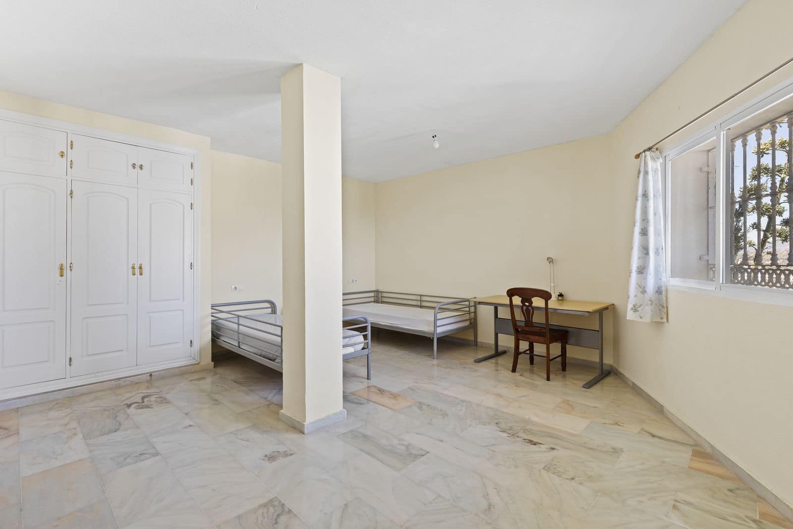 4 soverom Leilighet til salgs i Riviera del Sol med svømmebasseng garasje - € 529 000 (Ref: 9373890)