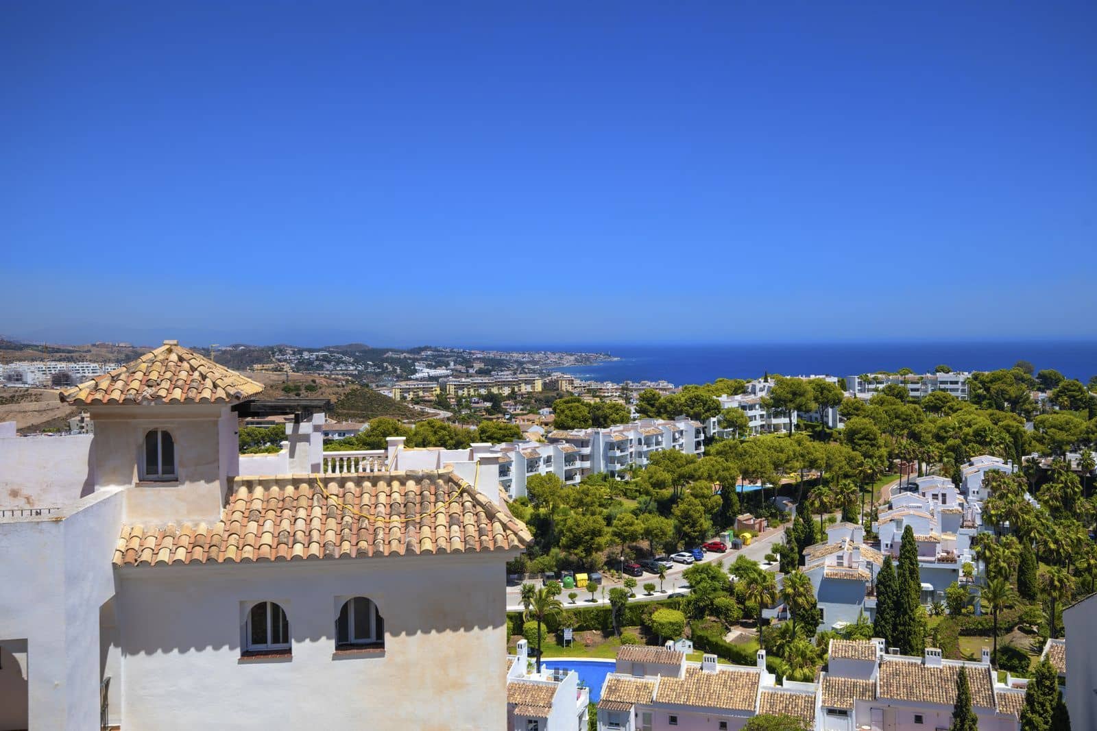 4 soverom Leilighet til salgs i Riviera del Sol med svømmebasseng garasje - € 529 000 (Ref: 9373890)