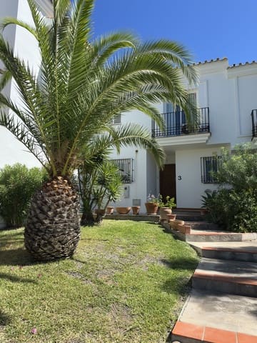 3 sypialnia Dom na sprzedaż w Riviera del Sol, Mijas z basenem garażem - 585 000 € (Ref: 9396877)