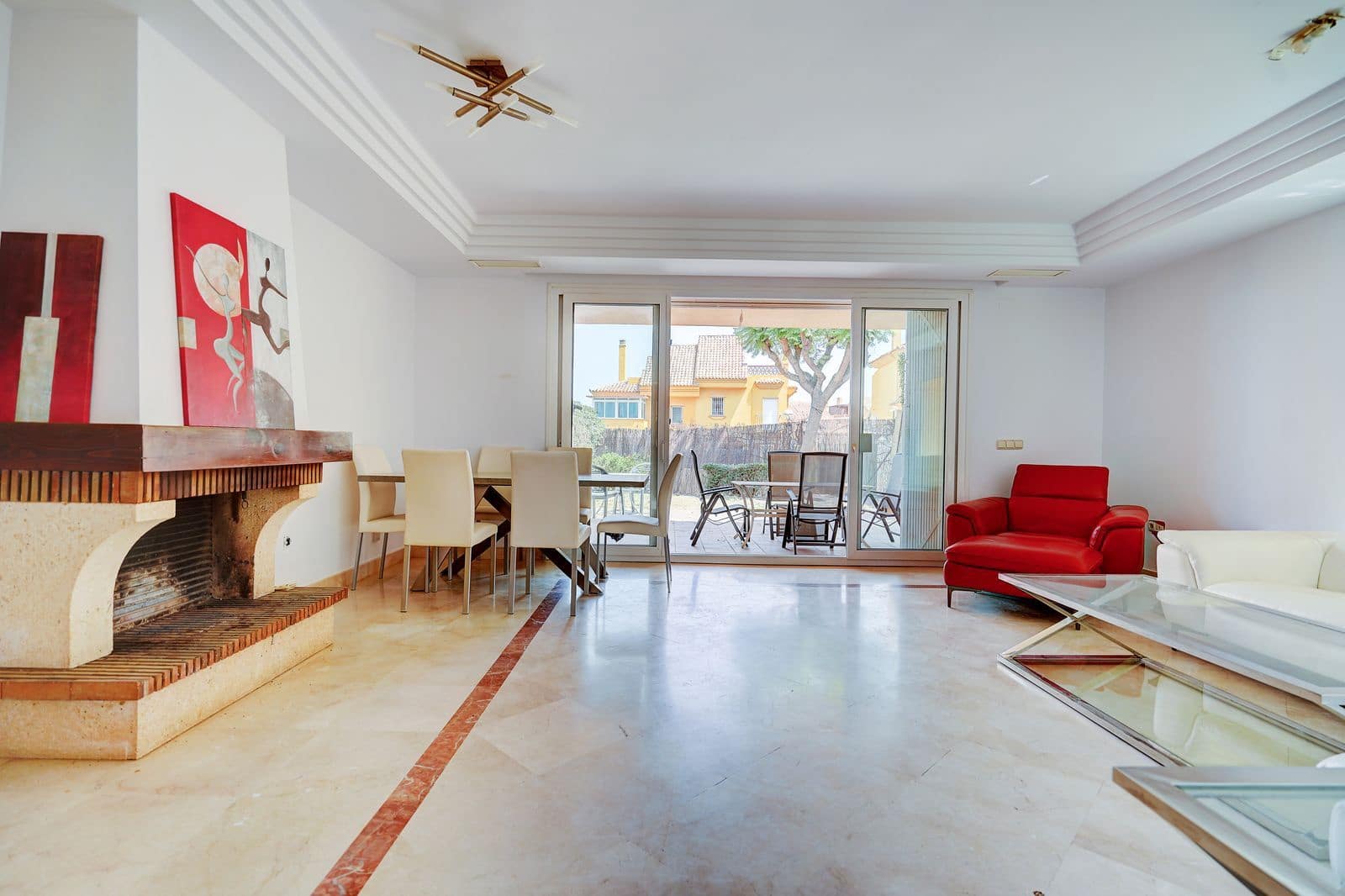 3 sypialnia Dom na sprzedaż w Riviera del Sol z basenem garażem - 460 000 € (Ref: 9415085)