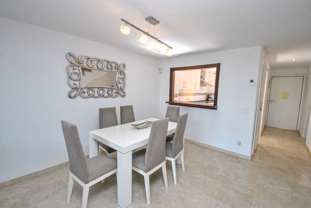 4 makuuhuone Omakotitalo myytävänä paikassa Cabopino, Marbella mukana uima-altaan 
autotalli - 495 000 € (Ref: 9415086)