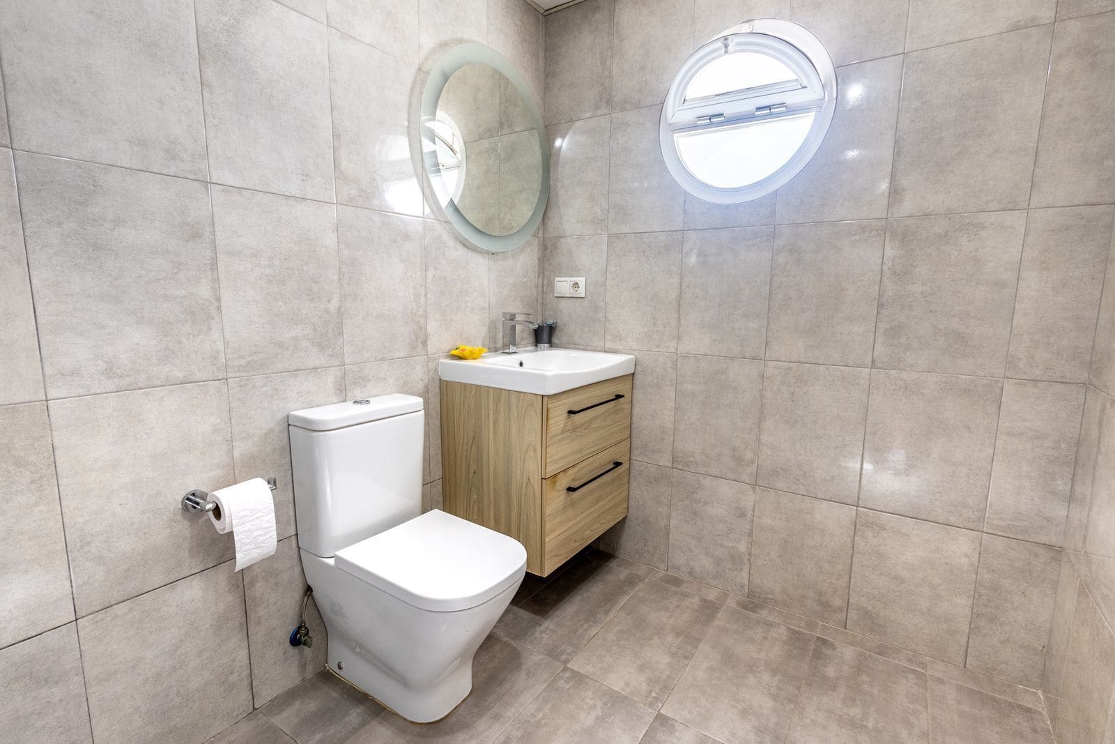 3 soverom Villa til salgs i Alhaurin Golf med svømmebasseng garasje - € 695 000 (Ref: 9426384)