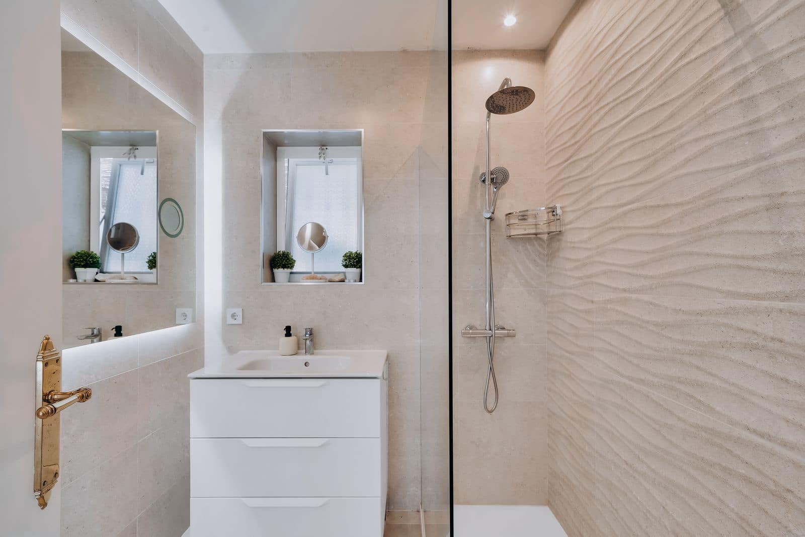 3 sypialnia Willa na sprzedaż w Calahonda z basenem garażem - 739 000 € (Ref: 9426459)