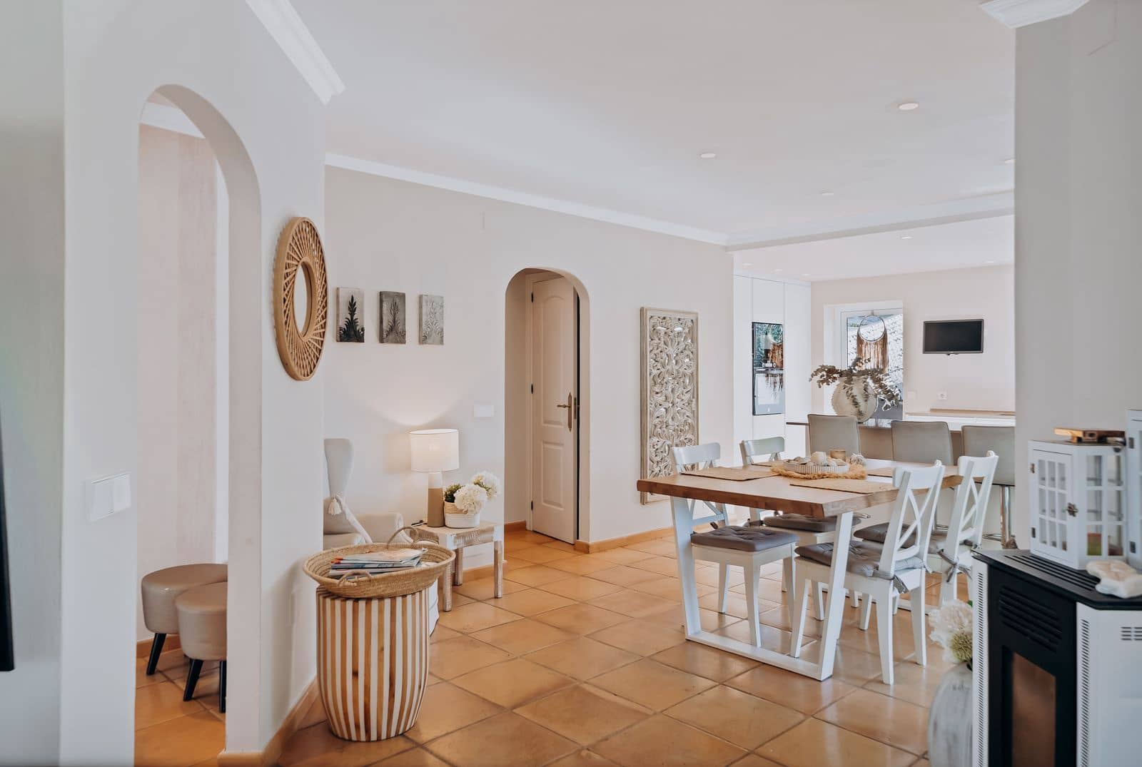 3 sypialnia Willa na sprzedaż w Calahonda z basenem garażem - 739 000 € (Ref: 9426459)