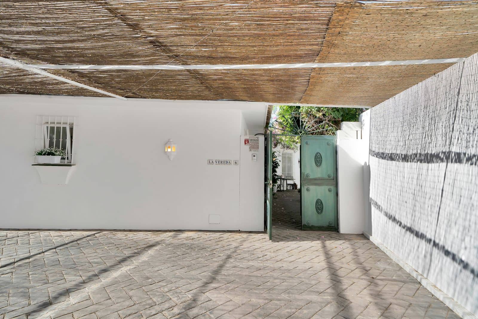 3 sypialnia Willa na sprzedaż w Calahonda z basenem garażem - 739 000 € (Ref: 9426459)