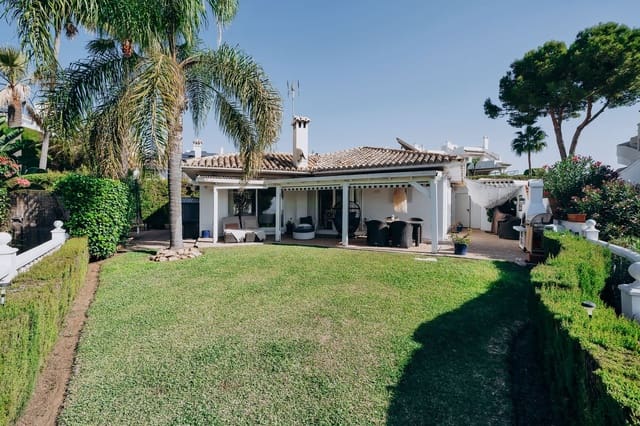 3 sypialnia Willa na sprzedaż w Calahonda, Mijas z basenem garażem - 739 000 € (Ref: 9426459)