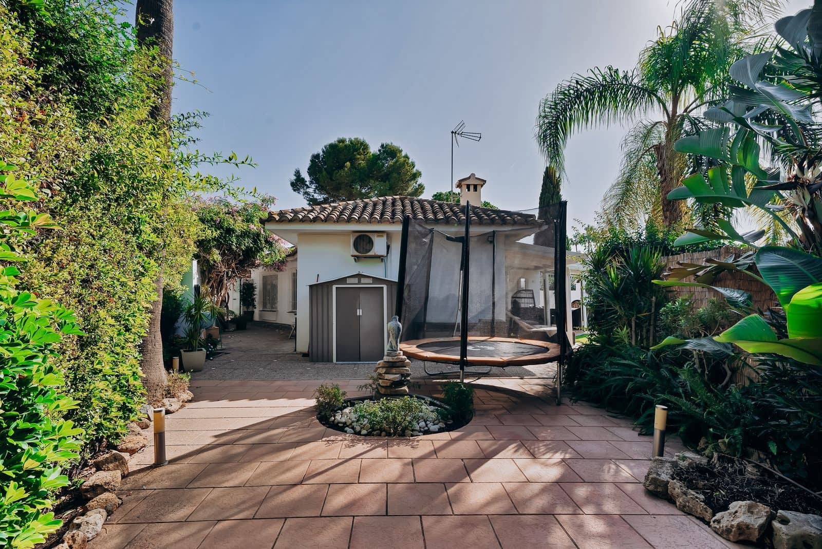 3 sypialnia Willa na sprzedaż w Calahonda z basenem garażem - 739 000 € (Ref: 9426459)