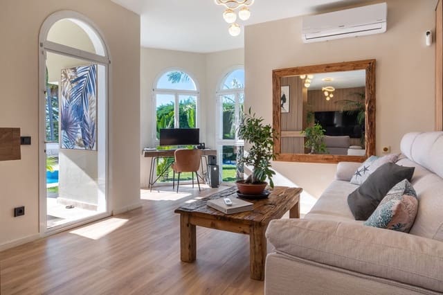 6 soveværelse Villa til salg i Elviria, Marbella med swimmingpool garage - € 1.400.000 (Ref: 9426475)