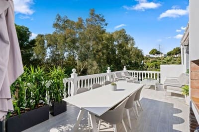 Casa de 4 habitaciones en Calahonda en venta con piscina garaje - 650.000 € (Ref: 9470997)