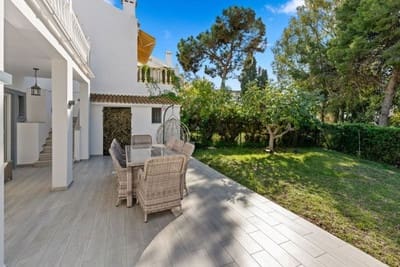 Casa de 4 habitaciones en Calahonda en venta con piscina garaje - 650.000 € (Ref: 9470997)