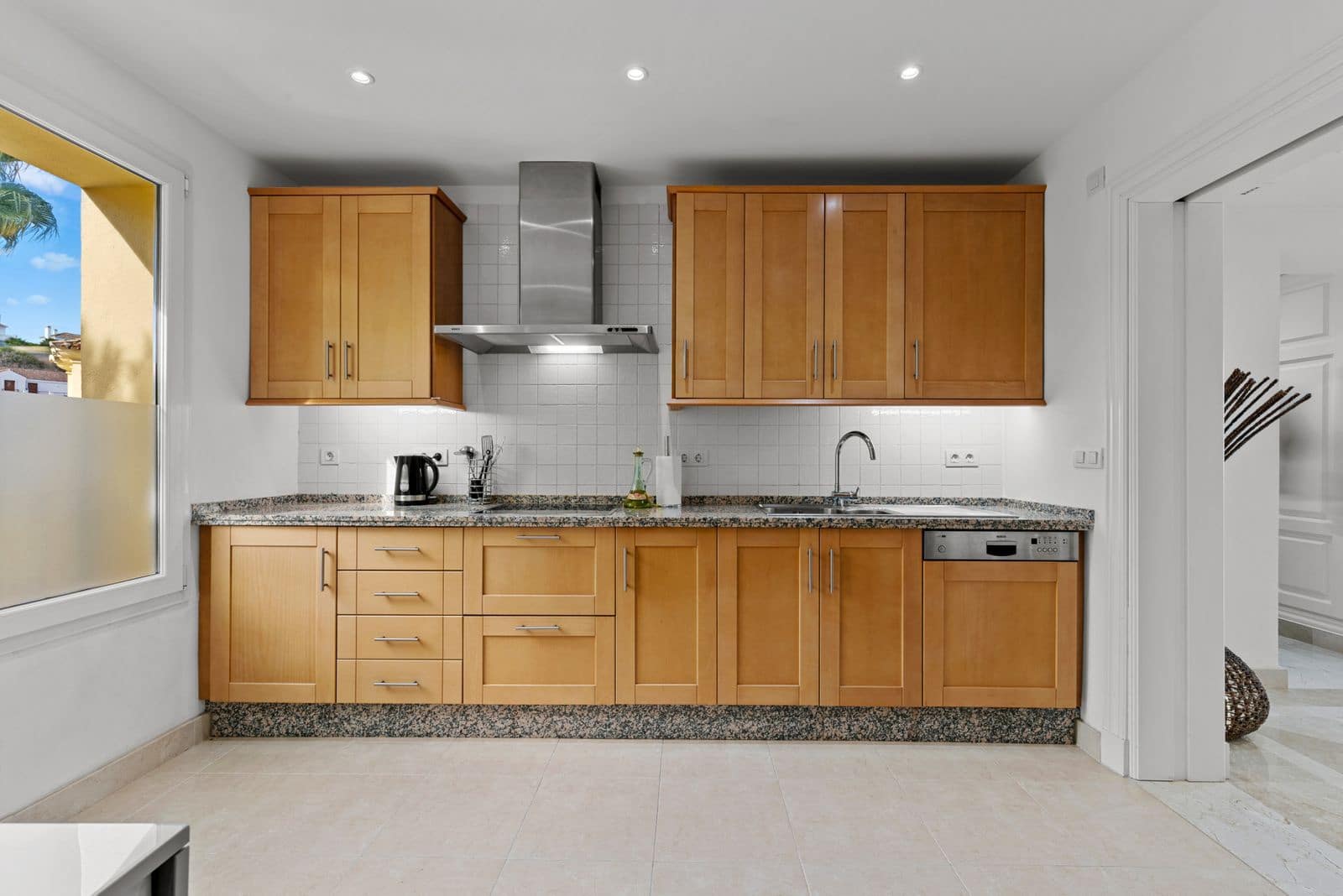 3 chambre Penthouse à vendre à Casares avec piscine garage - 595 000 € (Ref: 9496439)