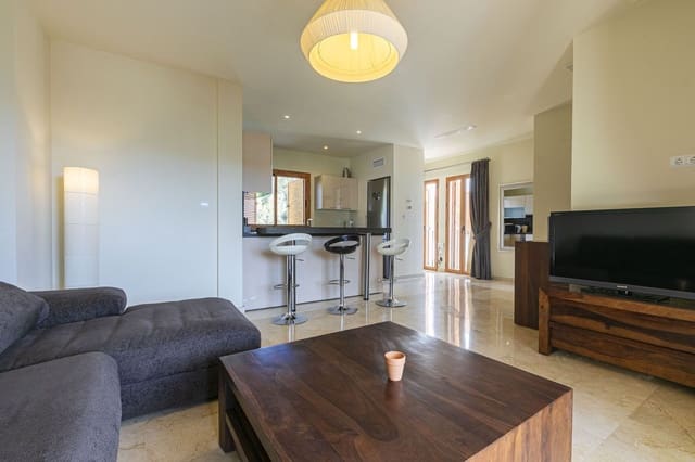 2 bedroom Apartment for sale in Nueva Andalucia, Marbella with pool garage - € 397,000 (Ref: 9496441)