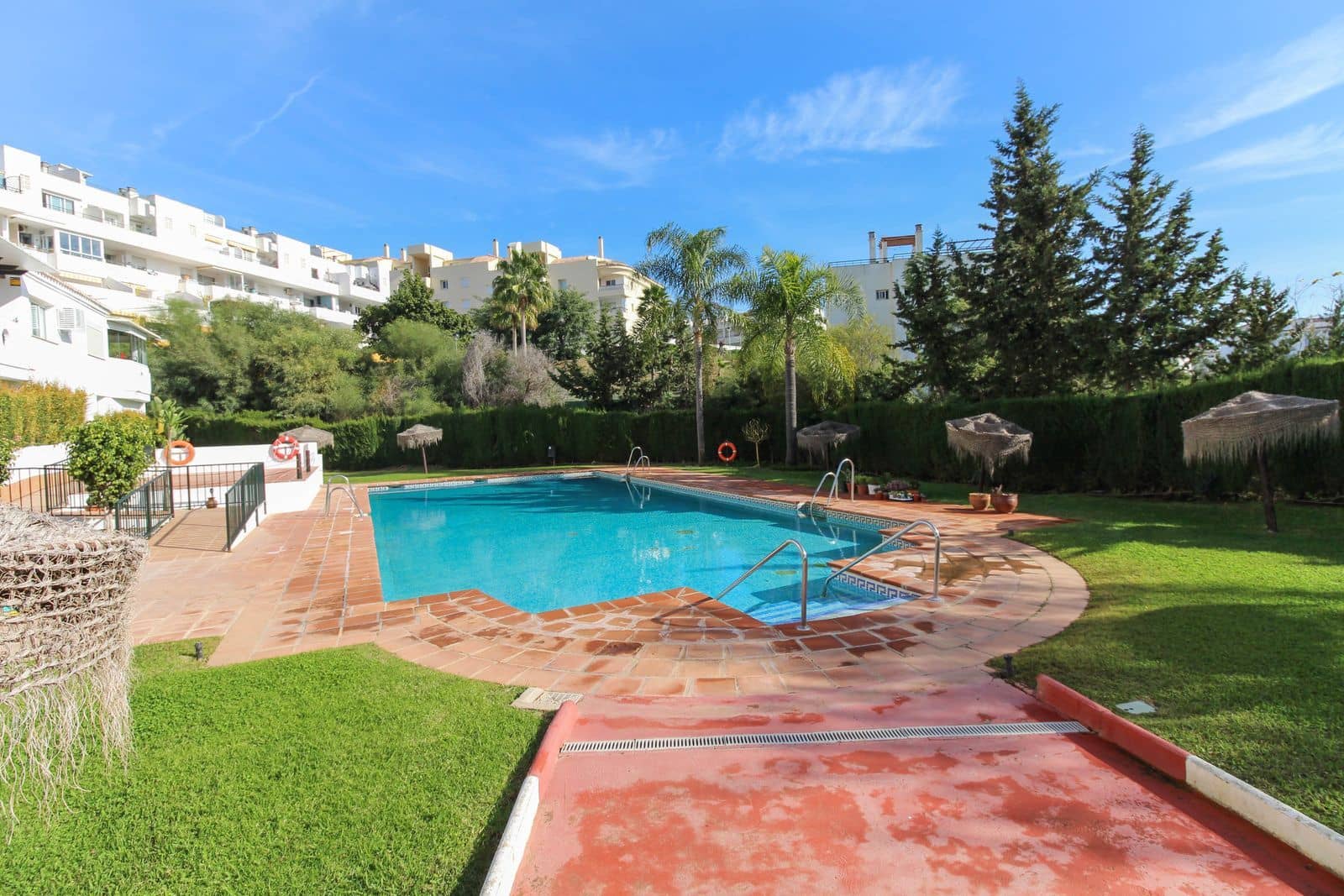 2 chambre Appartement à vendre à Riviera del Sol avec piscine garage - 257 000 € (Ref: 9542335)