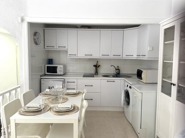 2 quarto Apartamento para venda em Calahonda, Mijas com garagem - 290 000 € (Ref: 9571910)