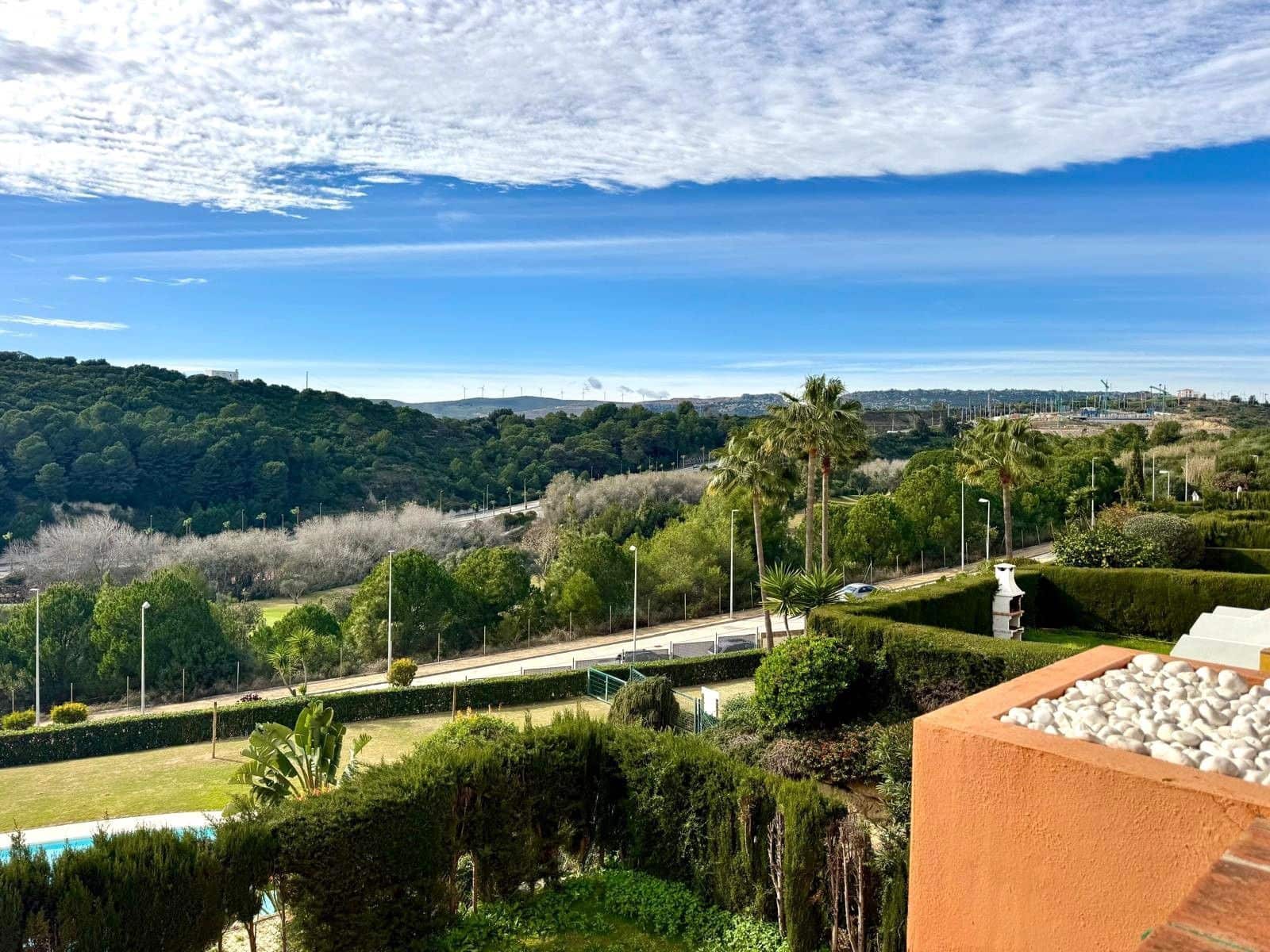 2 Zimmer Apartment zu verkaufen in Casares mit Pool Garage - 349.000 € (Ref: 9572216)