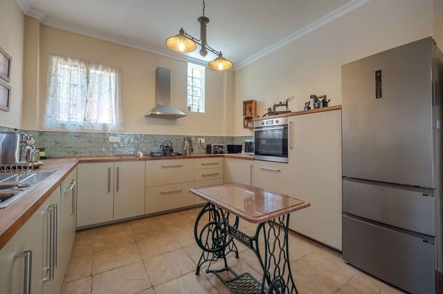 5 sypialnia Apartament na sprzedaż w Alhaurín el Grande z basenem garażem - 695 000 € (Ref: 9580354)