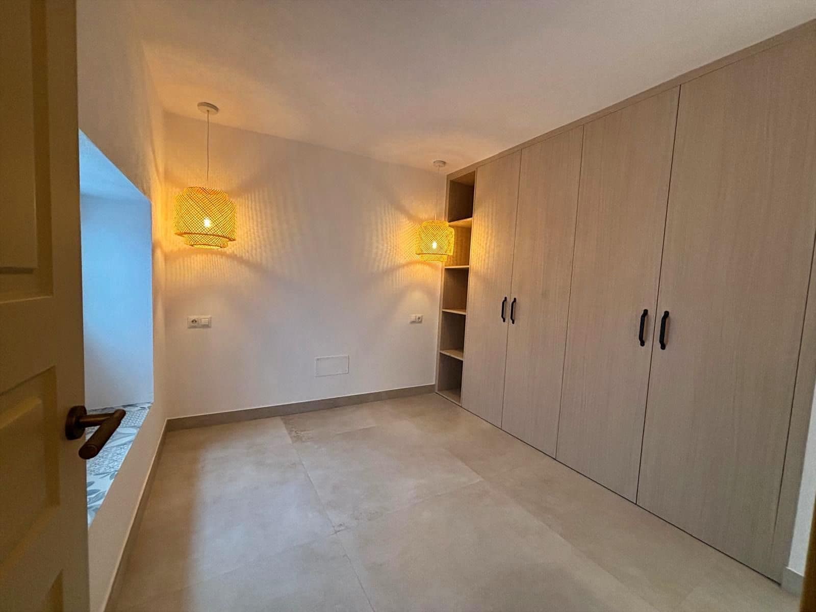 Casa de 4 habitaciones en Estepona en venta con garaje - 985.000 € (Ref: 9580355)