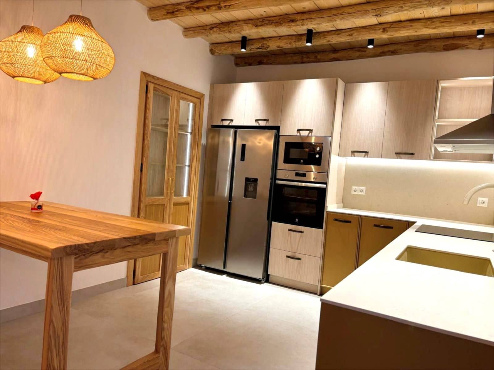 Casa de 4 habitaciones en Estepona en venta con garaje - 985.000 € (Ref: 9580355)