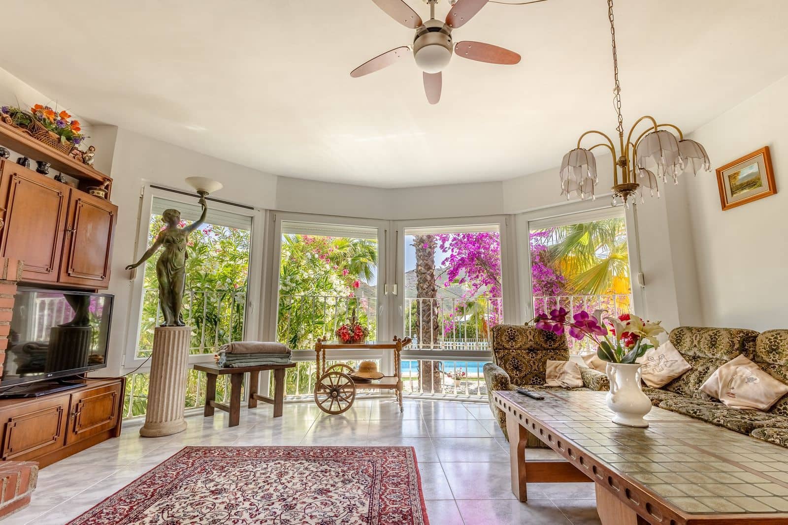 4 bedroom Villa for sale in Alhaurin el Grande with pool garage - € 795,000 (Ref: 9598181)