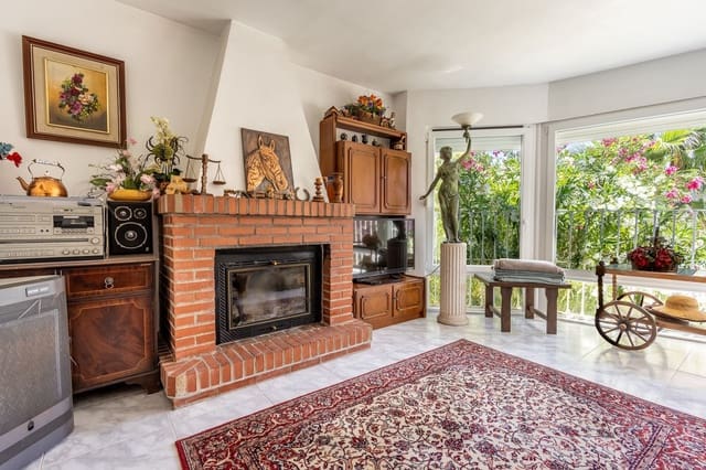 4 bedroom Villa for sale in Alhaurín el Grande with pool garage - € 795,000 (Ref: 9598181)