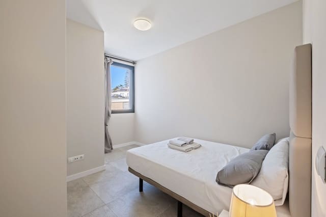 5 makuuhuone Huvila myytävänä paikassa El Faro, Mijas mukana uima-altaan 
autotalli - 849 999 € (Ref: 9598311)