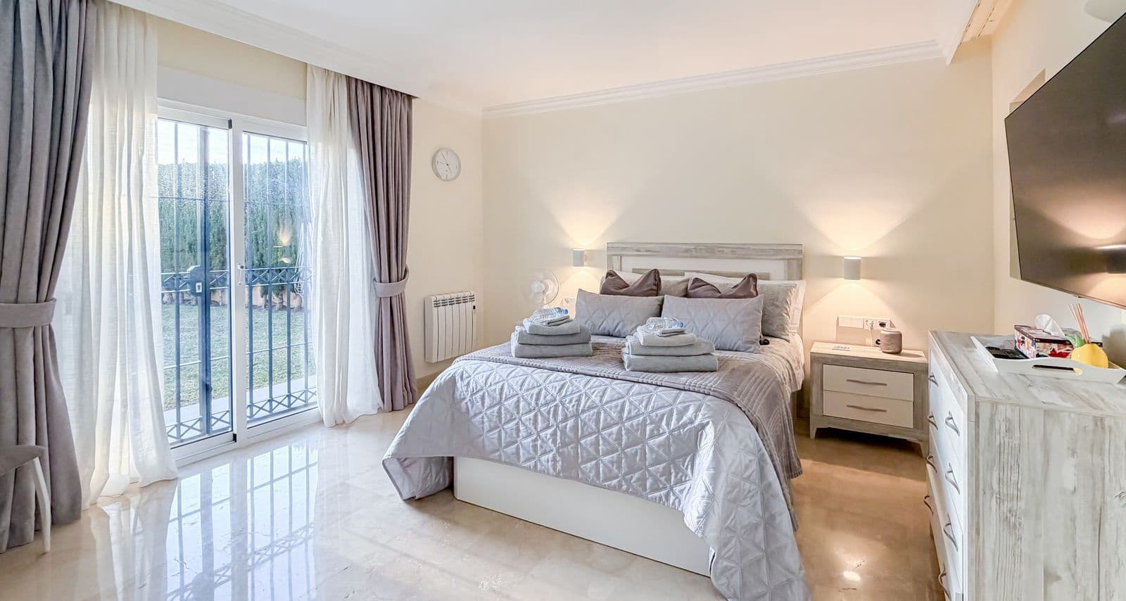 4 slaapkamer Villa te koop in Mijas Golf met zwembad garage - € 1.285.000 (Ref: 9606300)