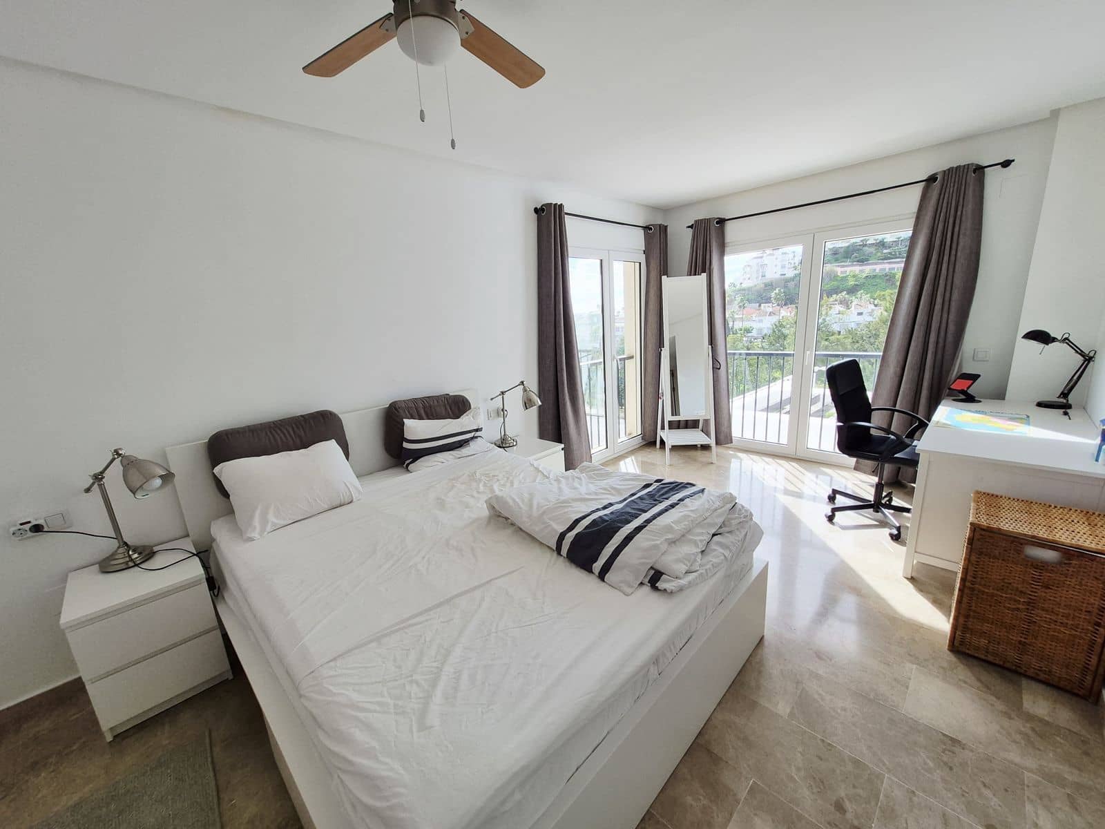 Apartamento de 2 habitaciones en Málaga ciudad en venta con piscina garaje - 399.000 € (Ref: 9606746)