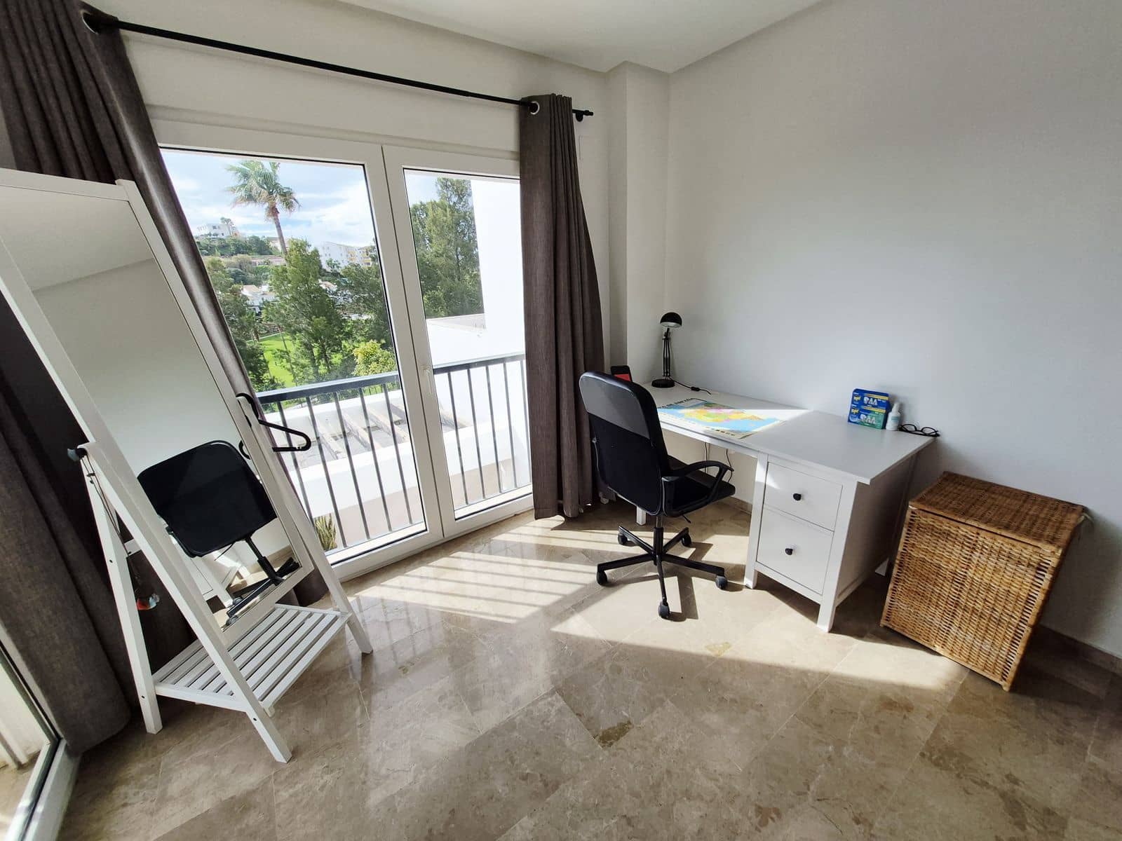 Apartamento de 2 habitaciones en Málaga ciudad en venta con piscina garaje - 399.000 € (Ref: 9606746)