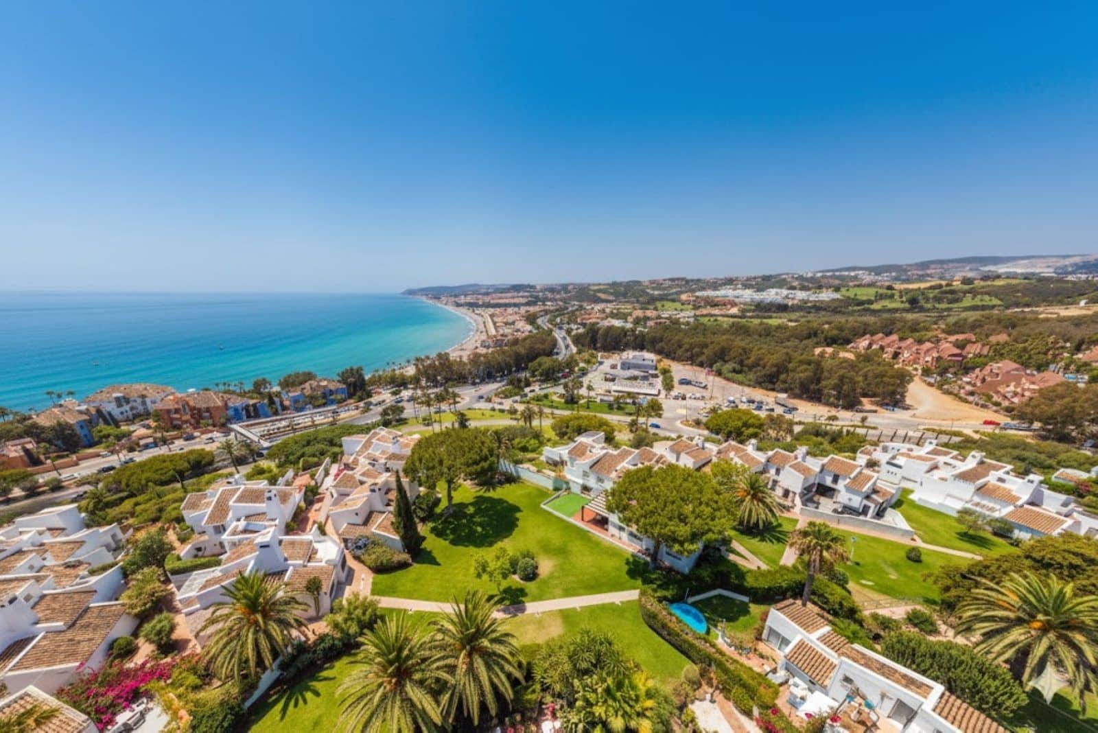 2 makuuhuone Omakotitalo myytävänä paikassa Casares mukana uima-altaan 
autotalli - 418 000 € (Ref: 9628351)