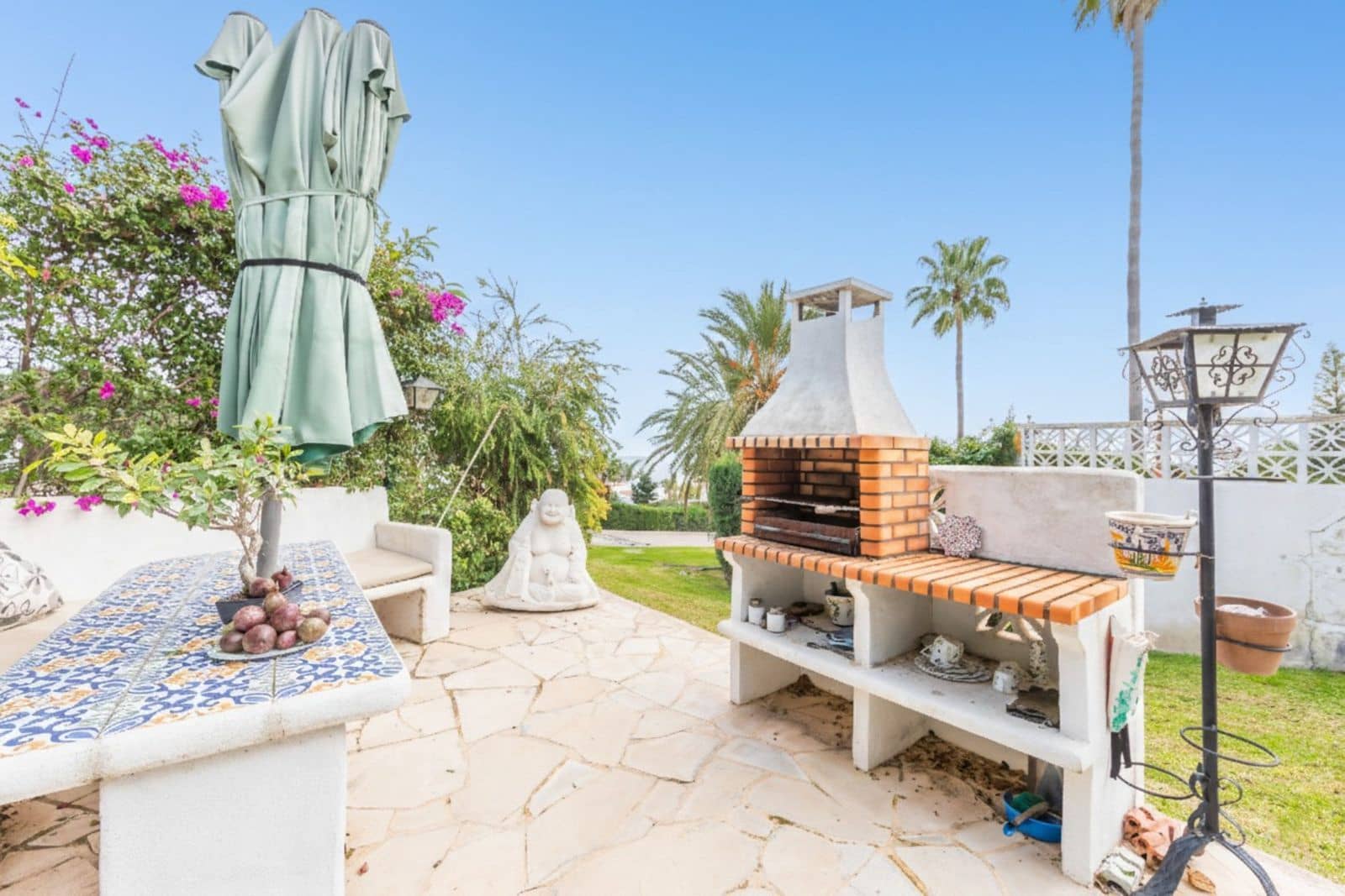 2 makuuhuone Omakotitalo myytävänä paikassa Casares mukana uima-altaan 
autotalli - 418 000 € (Ref: 9628351)