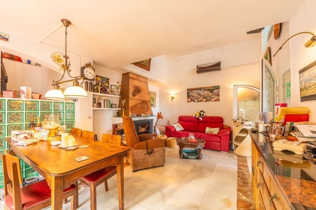 2 makuuhuone Omakotitalo myytävänä paikassa Casares mukana uima-altaan 
autotalli - 418 000 € (Ref: 9628351)