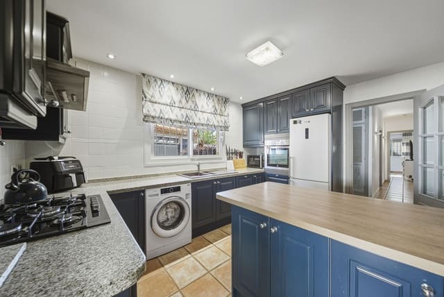 3 camera da letto Villa in vendita in Benalmádena con piscina garage - 795.000 € (Rif: 9635041)