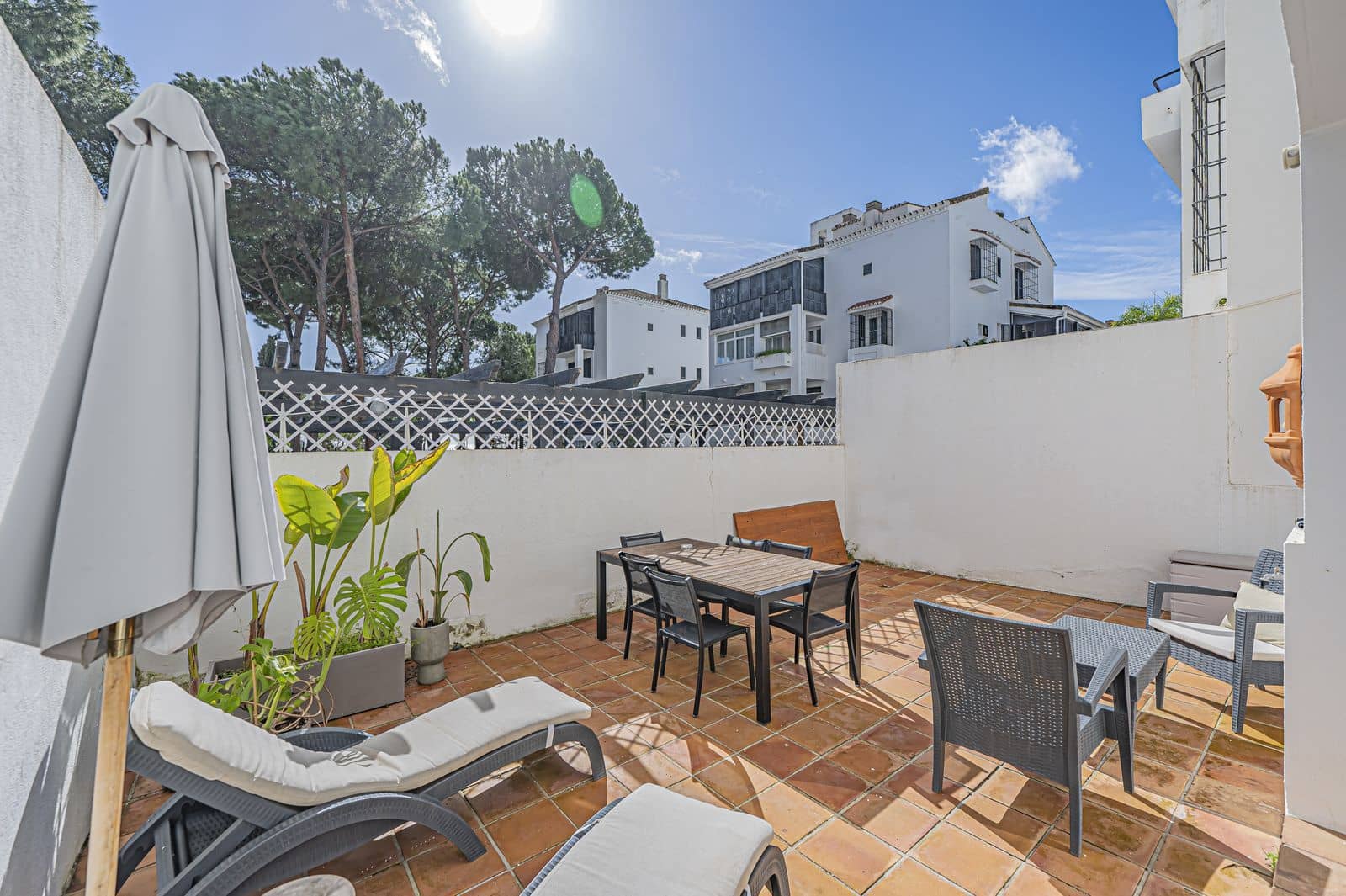 2 chambre Villa/Maison à vendre à Elviria avec piscine garage - 685 000 € (Ref: 9641014)