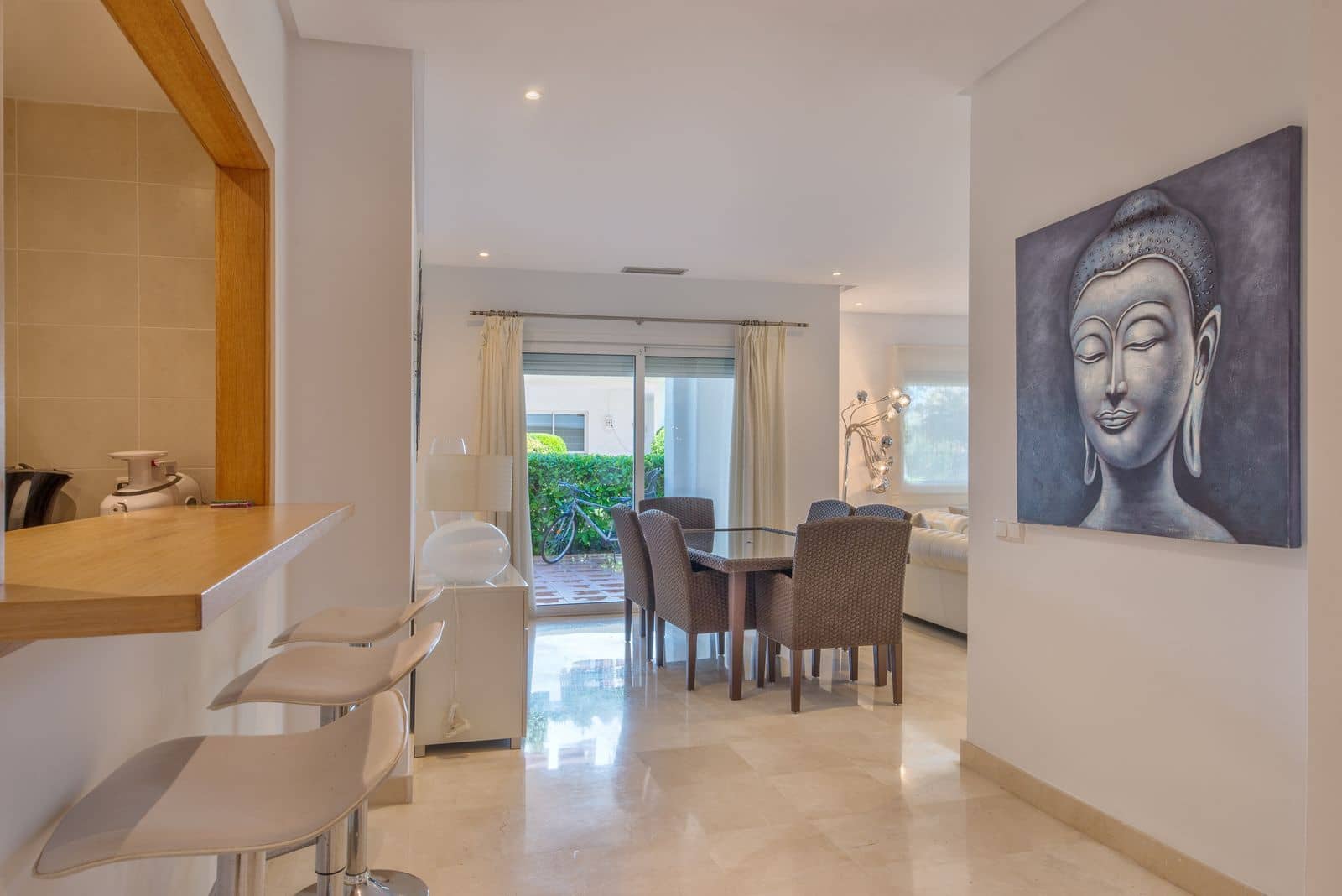 3 sovrum Lägenhet till salu i Estepona med pool garage - 1 200 000 € (Ref: 9676316)