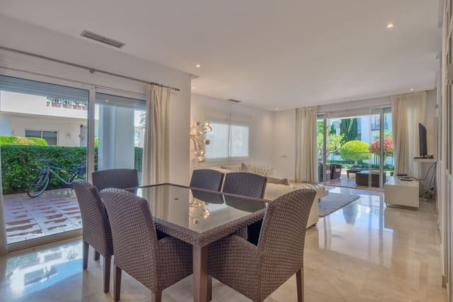 3 sovrum Lägenhet till salu i Estepona med pool garage - 1 200 000 € (Ref: 9676316)