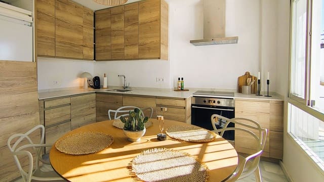 3 soveværelse Penthouse til salg i Nueva Andalucia, Marbella med swimmingpool garage - € 560.000 (Ref: 9676330)