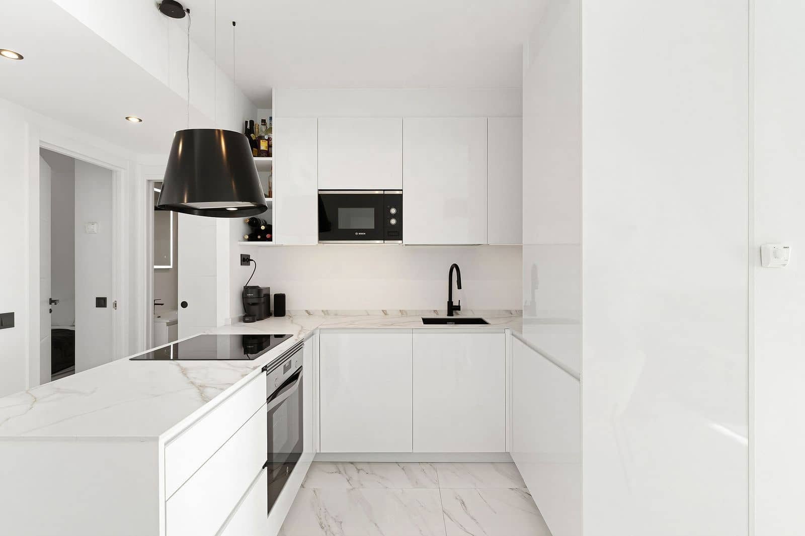 3 slaapkamer Appartement te koop in Calahonda met zwembad garage - € 429.000 (Ref: 9679188)