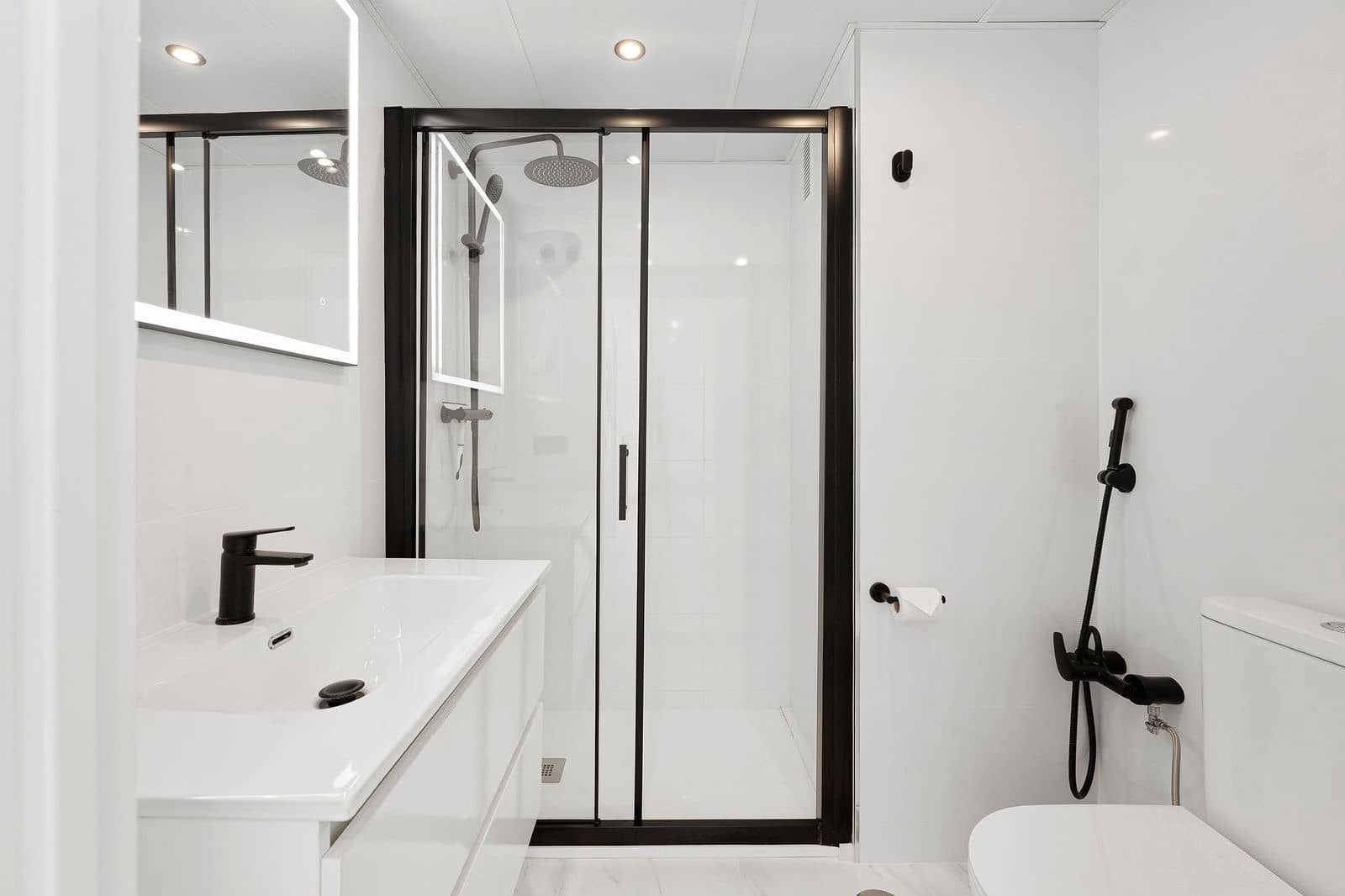 3 slaapkamer Appartement te koop in Calahonda met zwembad garage - € 429.000 (Ref: 9679188)