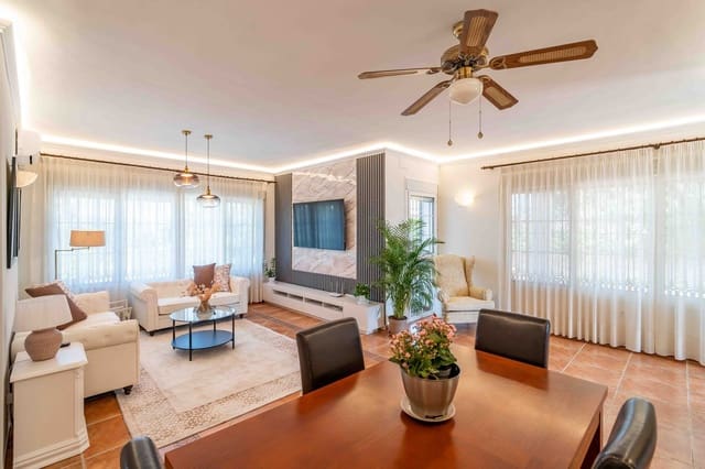 4 Zimmer Villa zu verkaufen in Alhaurín el Grande mit Pool Garage - 549.000 € (Ref: 9699306)