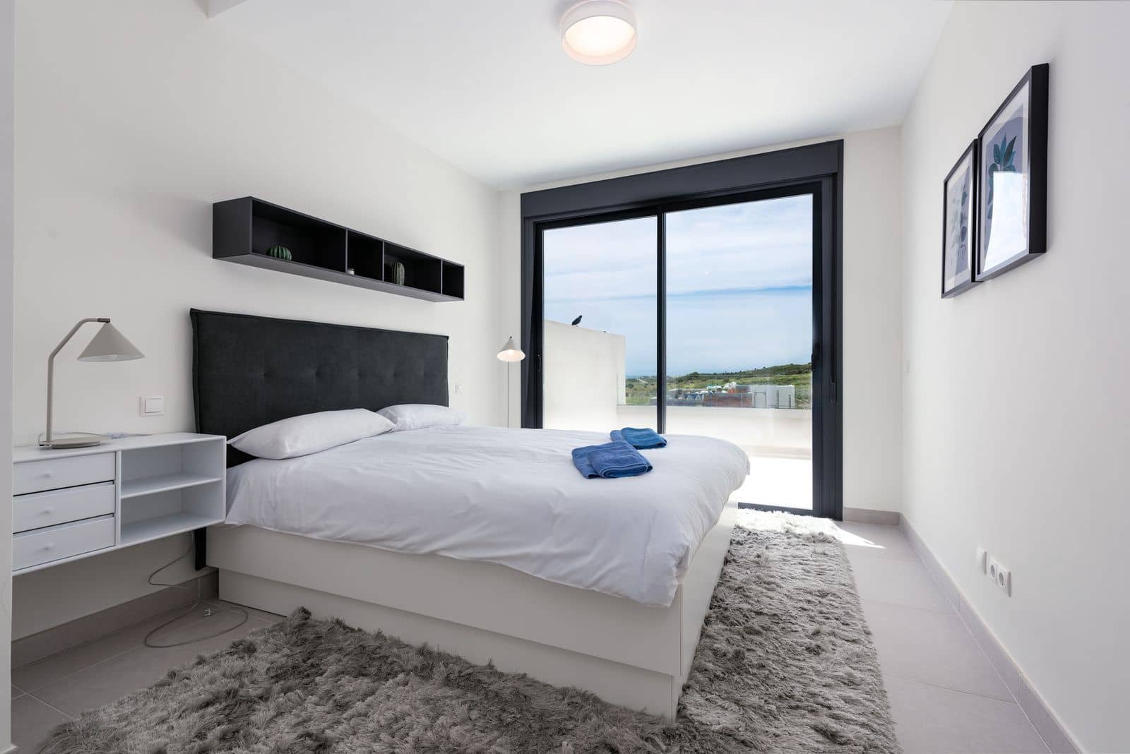 3 quarto Penthouse para venda em Estepona com piscina garagem - 719 000 € (Ref: 9730579)