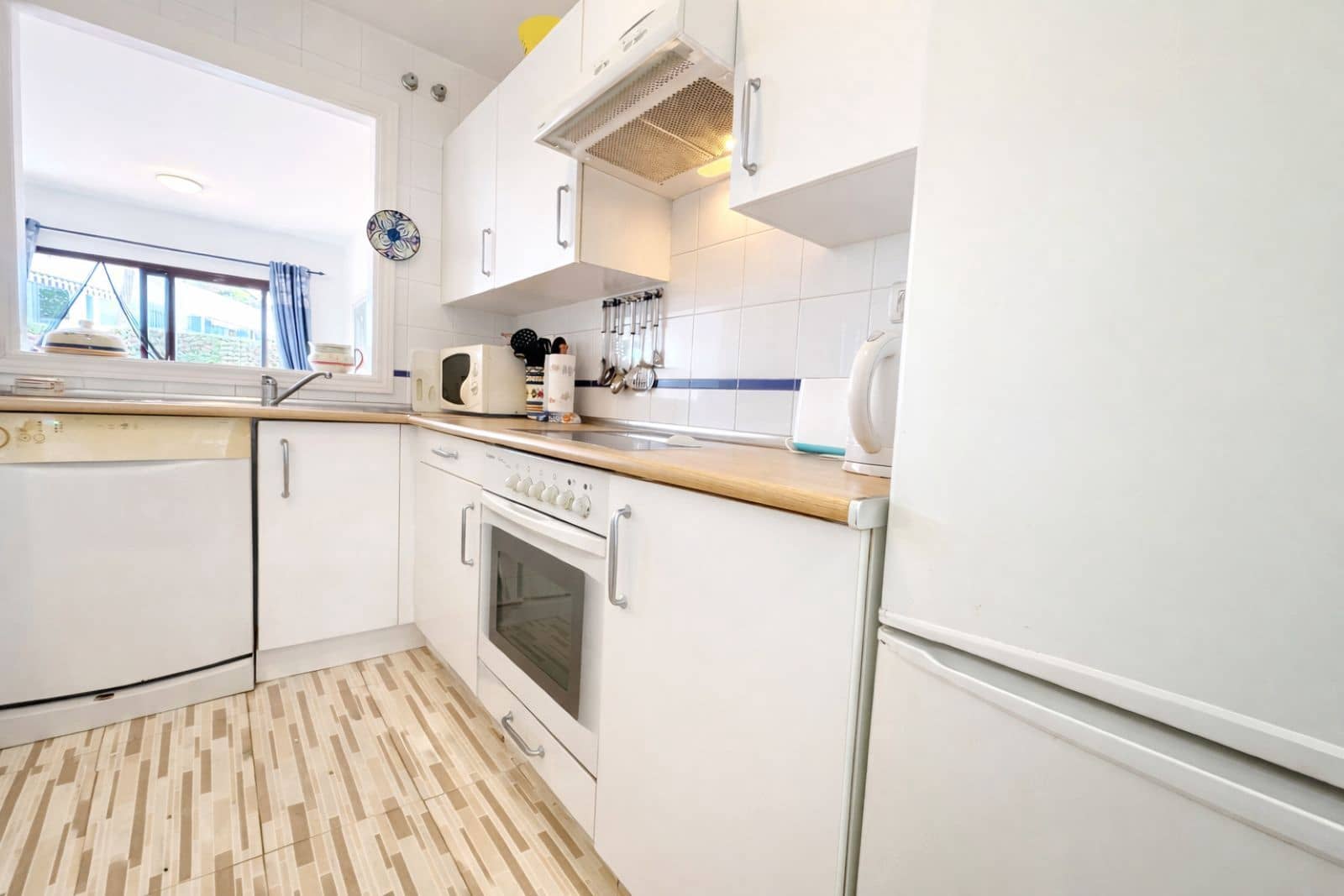 2 bedroom Apartment for sale in Riviera del Sol with pool garage - € 289,500 (Ref: 9733941)