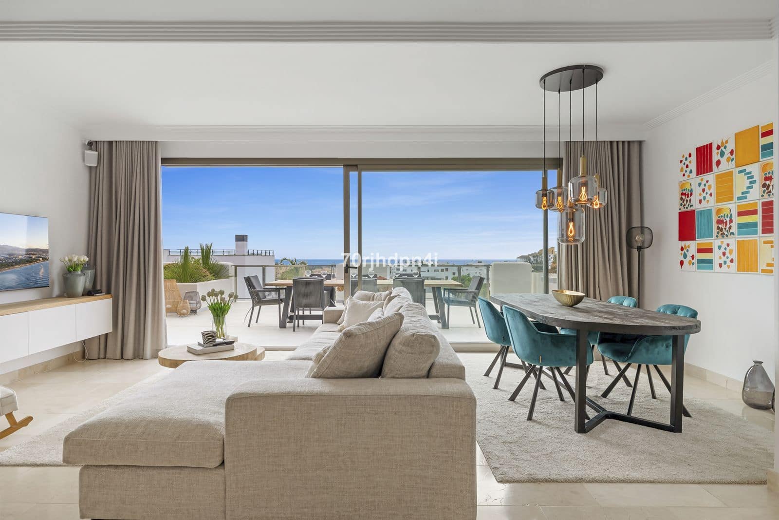 3 bedroom Penthouse for sale in Estepona with pool garage - € 750,000 (Ref: 9737179)