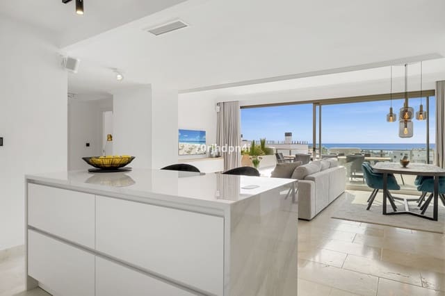 3 bedroom Penthouse for sale in Estepona with pool garage - € 750,000 (Ref: 9737179)