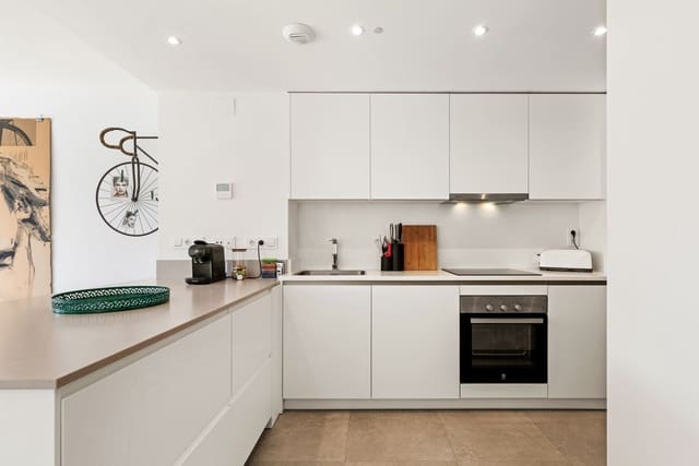 3 chambre Maison de Ville à vendre à Estepona avec piscine garage - 459 000 € (Ref: 9747097)